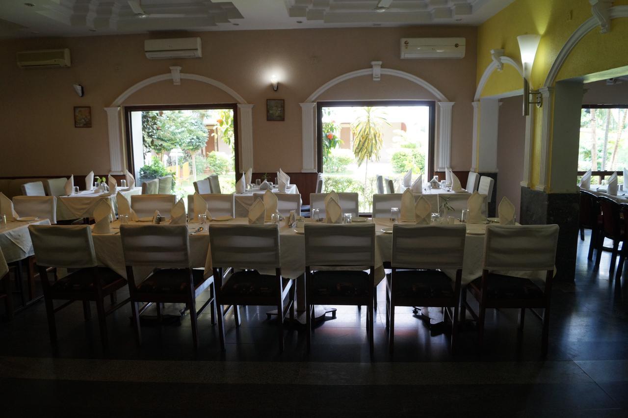 Hotel Badami Court מראה חיצוני תמונה