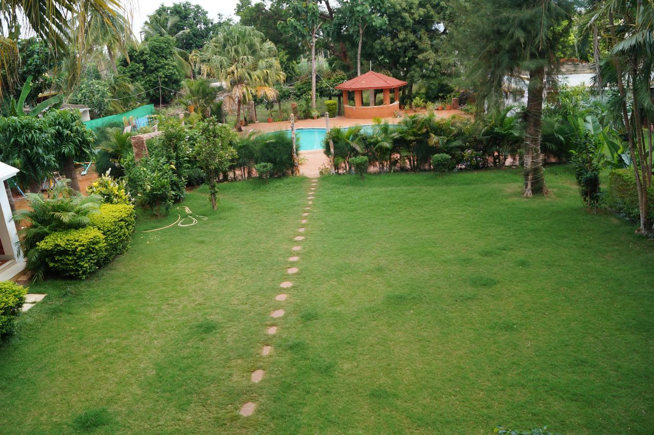 Hotel Badami Court מראה חיצוני תמונה